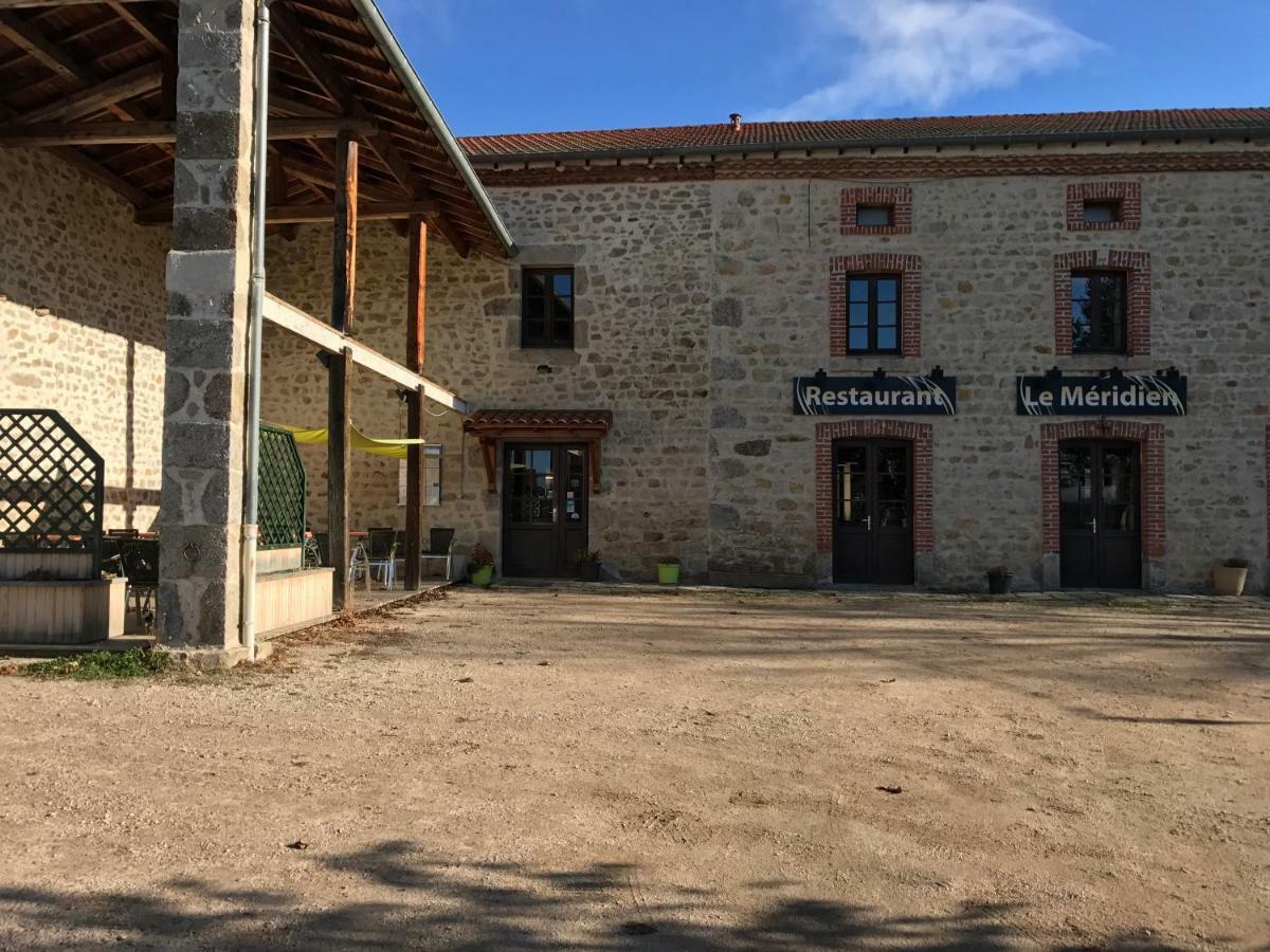 La Villa Du Meridien Saint-Pal-en-Chalencon Exterior photo